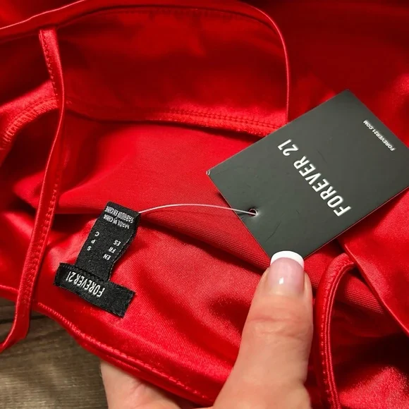 FOREVER 21 Satin Mini Dress - Picture 3 of 3